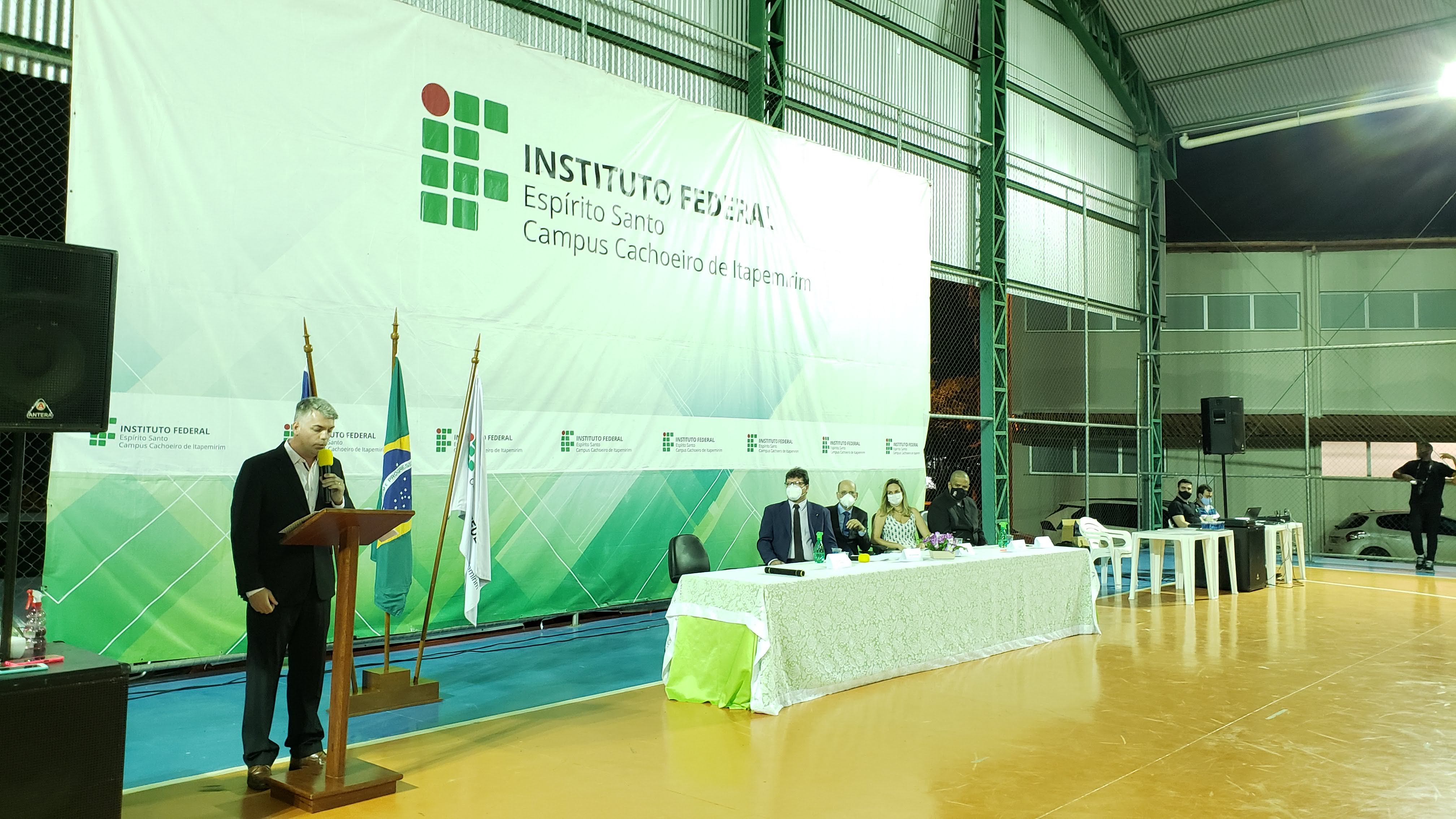 formatura dez 21 9