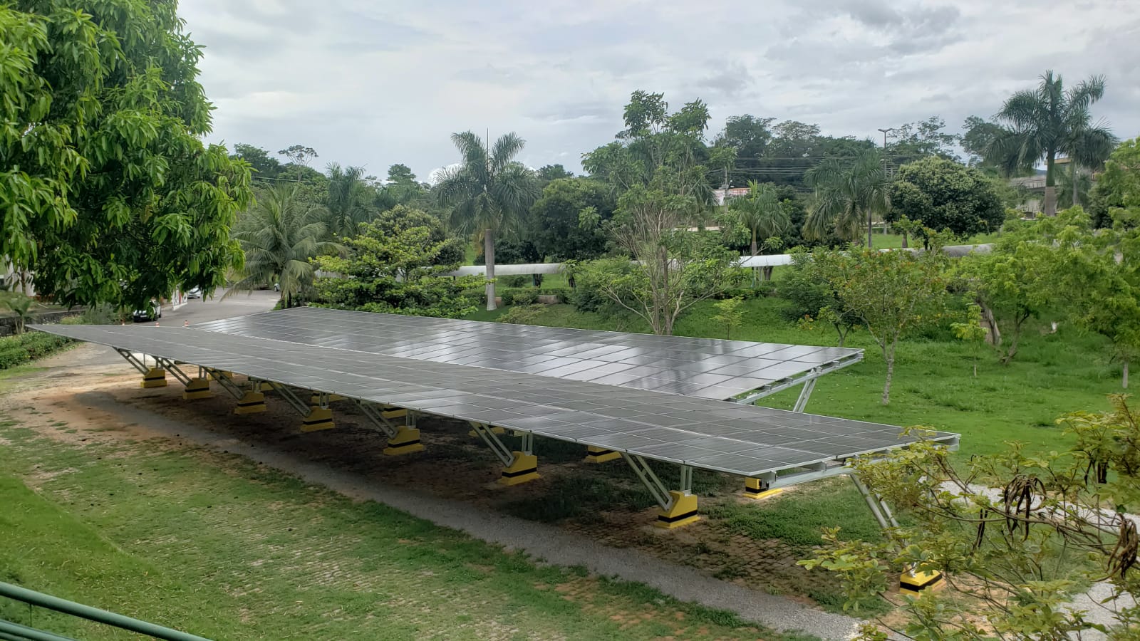 imagem usina fotovoltaica 03